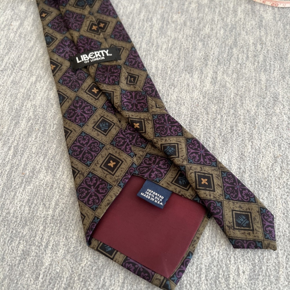 Liberty Of London Silk Tie Medallion Print USA Vintage Career Formal Green - Picture 4 of 6